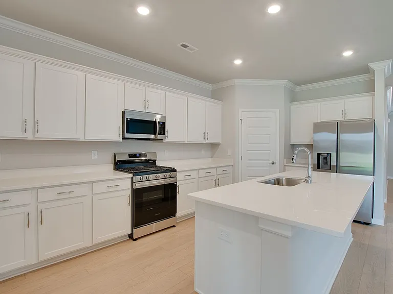 115 Clift Creek Dr — Photo 7