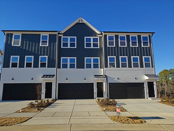 3rd image of 2846 Farmhouse Dr