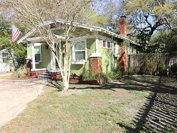 2nd image of 1010 E Louisiana Ave