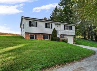 350 Roneys Corner Rd, Oxford, PA 19363