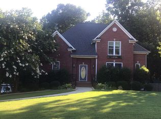 7766 Sardis Grove Dr, Gardendale, AL 35071