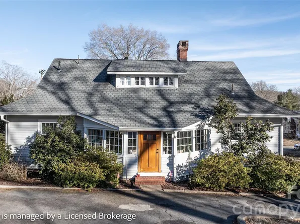 2 Tallassee St, Badin, NC 28009