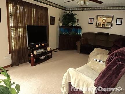 4th image of 10052 Roanoke Dr