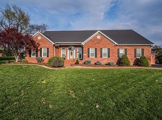 961 Threewood Cir, Bowling Green, KY 42103