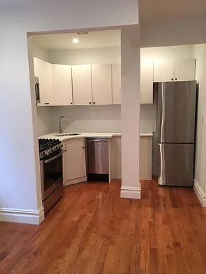 Rented by Platinum Properties | media 11