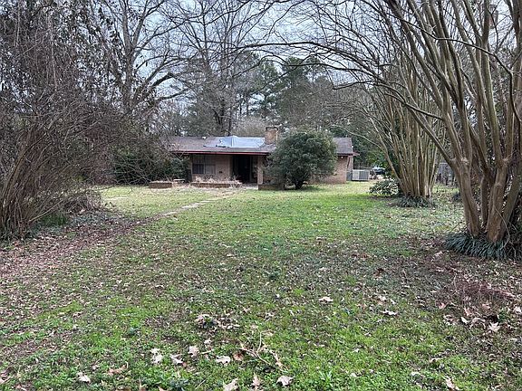 2nd image of 456 Irving Bluff Rd