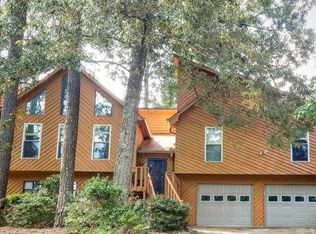 505 Deerbrook Cir, Woodstock, GA 30188