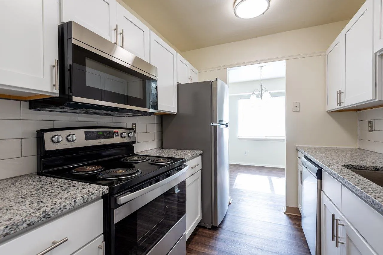 The Meadows Apartment Homes — Photo 2