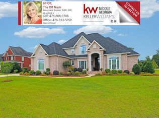 200 Avondale Cir, Warner Robins, GA 31088