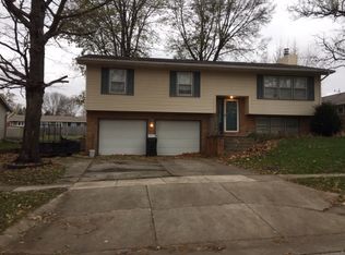 3716 Pearl Ln, Waterloo, IA 50702