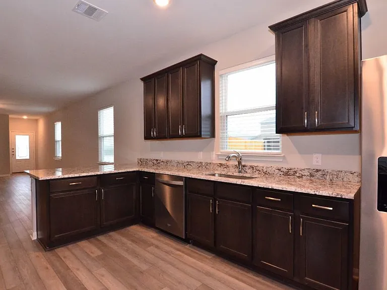 146 Star Spangled Dr — Photo 14