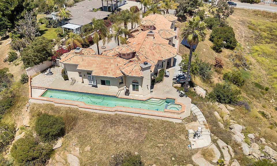 1st image of 9984 Possum Creek Ln