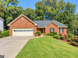 291 Shore Dr, Suwanee, GA 30024