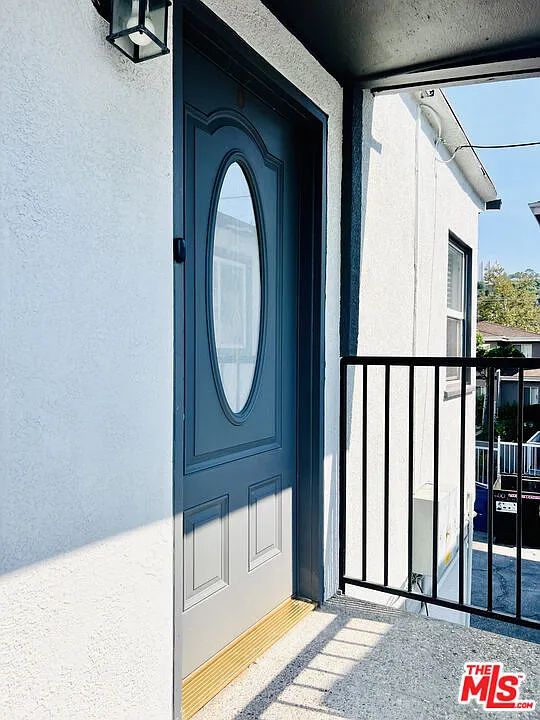 1 bed, 1.0 bath, 575 sqft, $2,150 — Photo 4