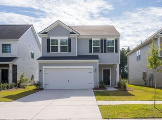 843 Redbud Ln, Summerville, SC 29486