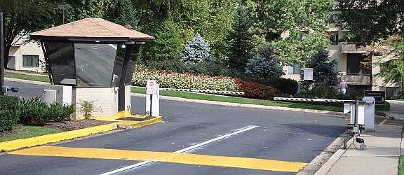 Welcome gate with security personel