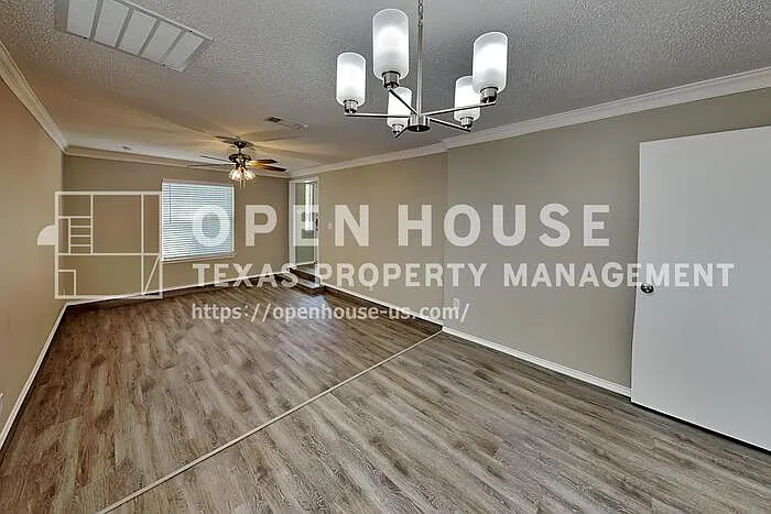 1301 Wren Dr — Photo 26