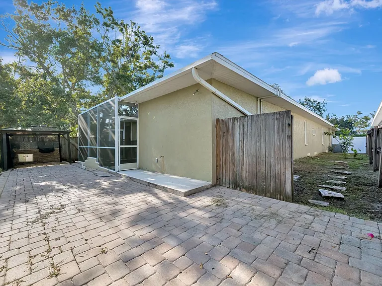 5318 Colony Meadows Ln — Photo 48