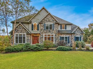 174 S Highland Dr, Pittston, PA 18640