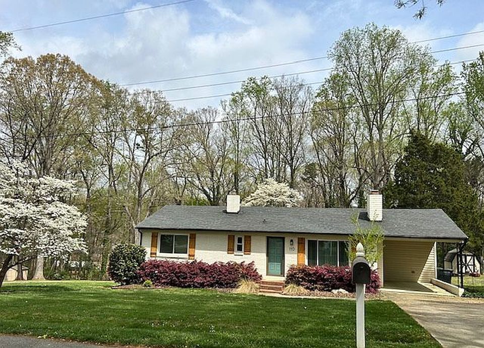 110 Crestview Dr - Property Image