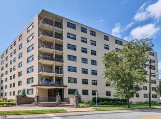 25 Grand Ave, Hackensack, NJ 07601