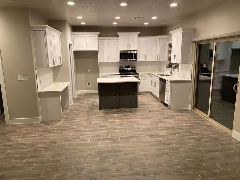 663 S Malorie Way — Photo 7