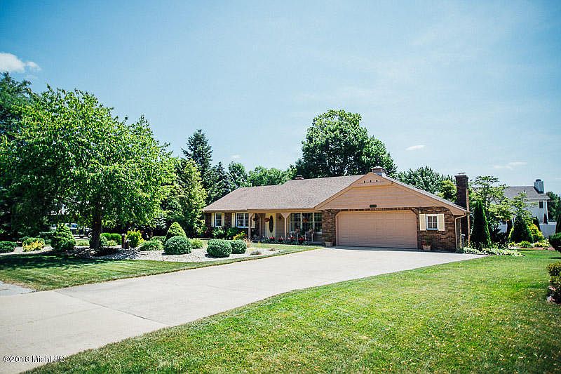 1st image of 1818 Trafalgar Dr