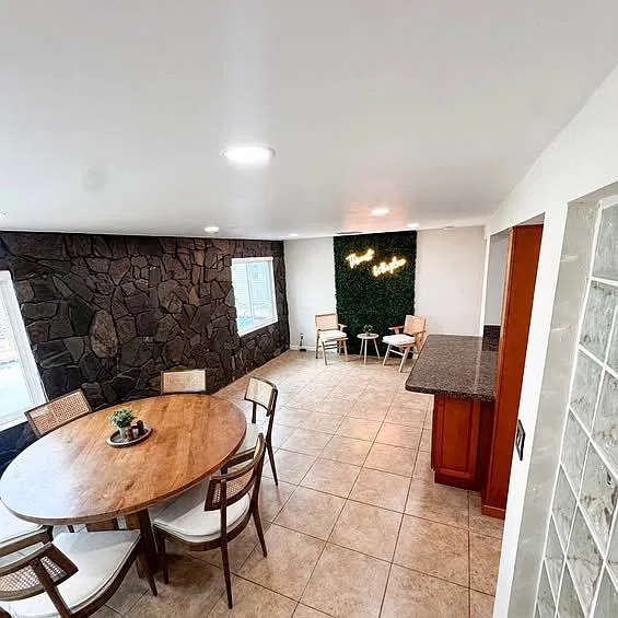 5301 SW 111th Ave — Photo 4