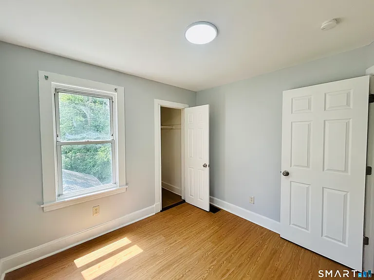 207 E Main St — Photo 7