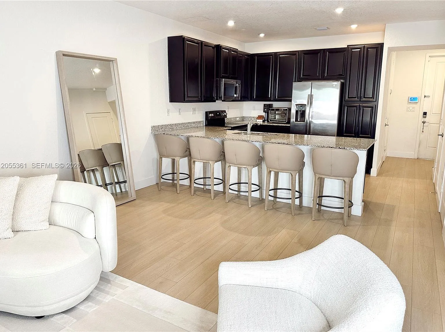 Mc Residential — Photo 4