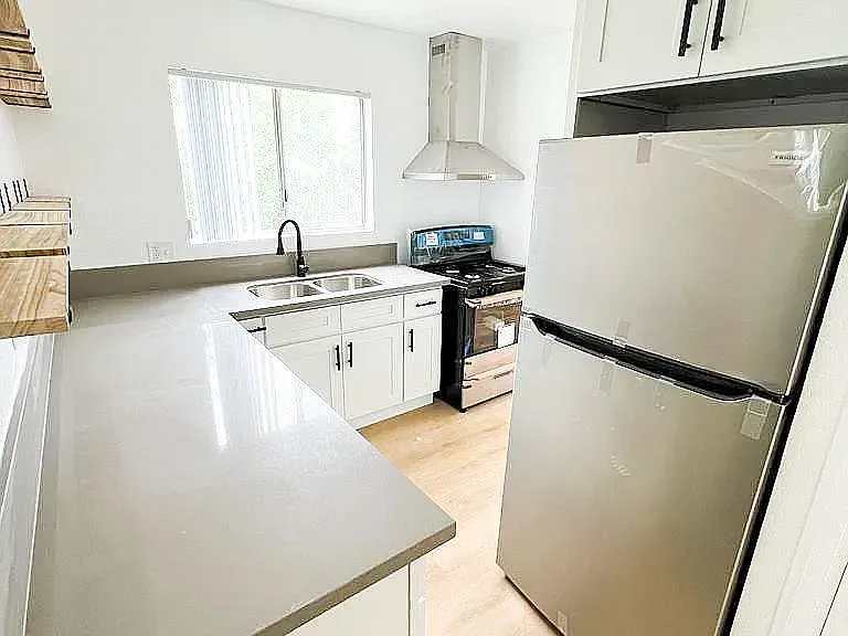 5944 Echo St #5948 — Photo 3