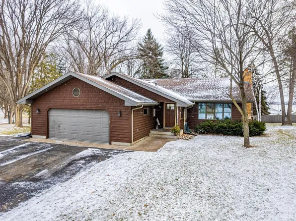 1059 Highwood Cir, Detroit Lakes, MN 56501