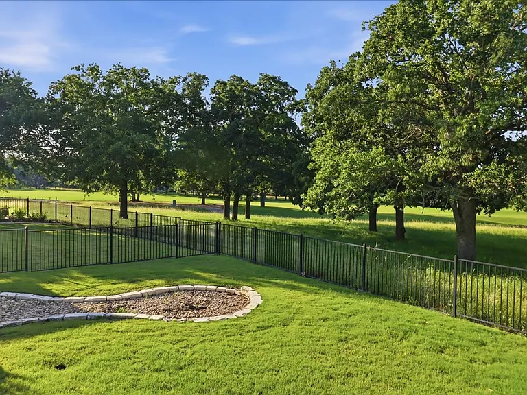 518 Deer Meadow Cir — Photo 35