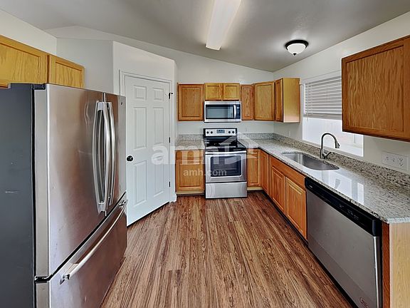3rd image of 6190 W Mount Montana Dr