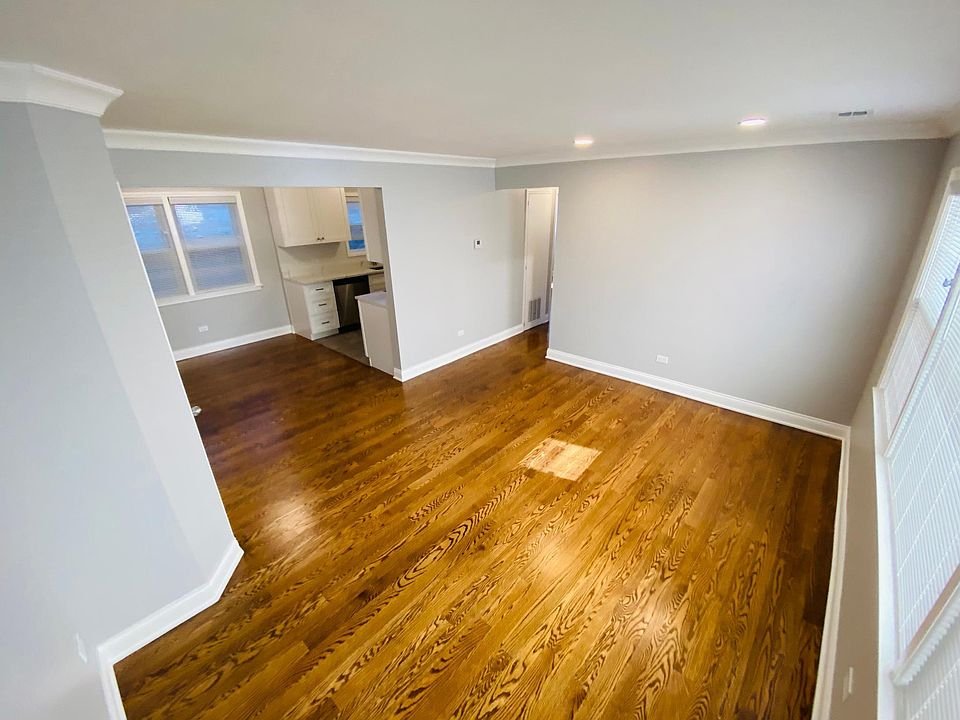 Open layout.