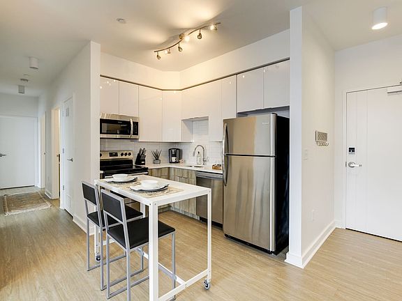 furnished kitchen