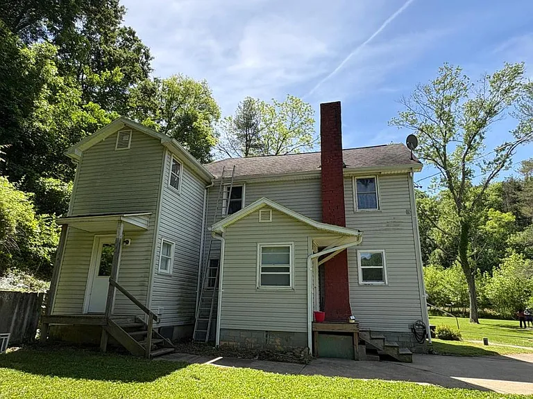 7624 Bremen Rd — Photo 2
