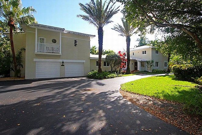 1st image of 1516 Garcia Ave