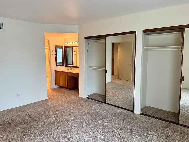 2nd Bedroom.