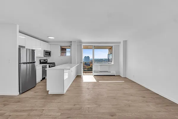 Sold by Compass | media 2