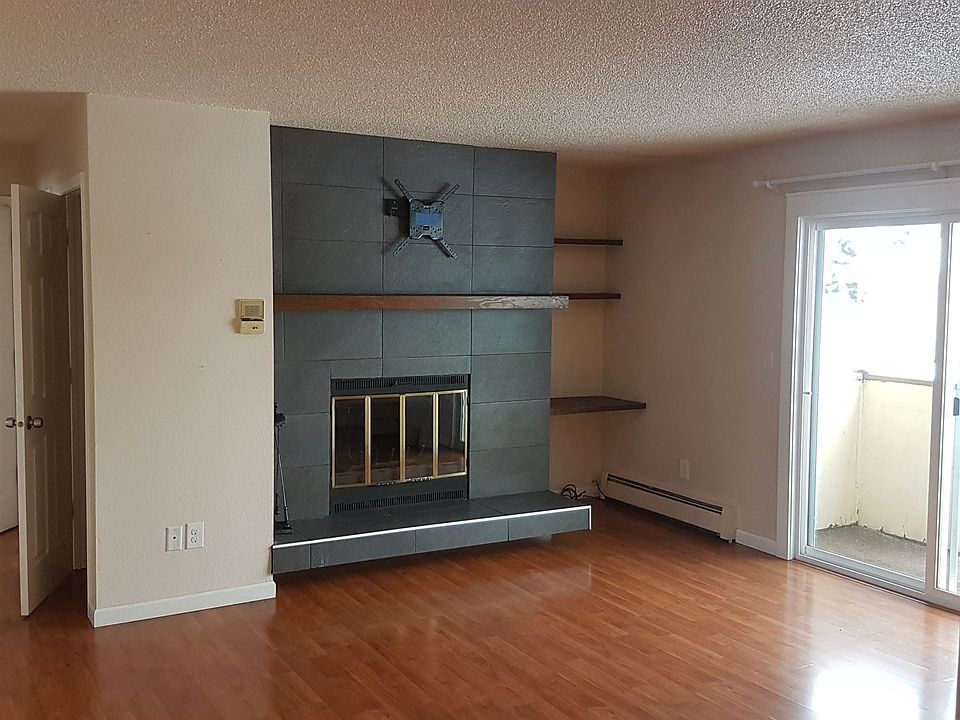 Living room - from front door