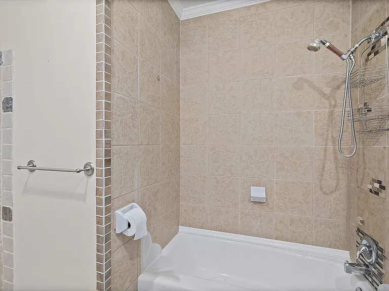 719 S Beach St #314B — Photo 25