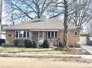 1319 Grant St, Peru, IL 61354