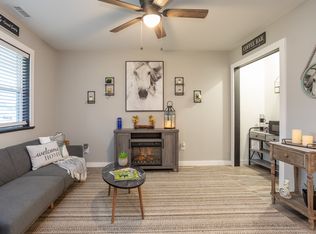 Lauradale, Jacksonville, NC 28540