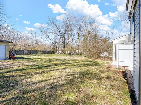 601 E Grundy St #C, Tullahoma, TN 37388