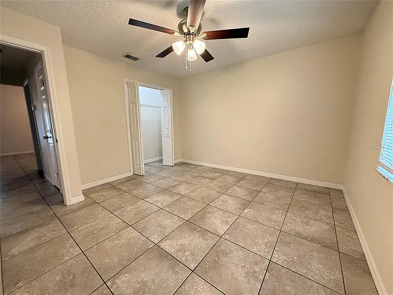 3136 Julia Ct — Photo 13