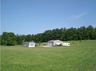 808 Oswegatchie Rd, Palatine Bridge, NY 13428