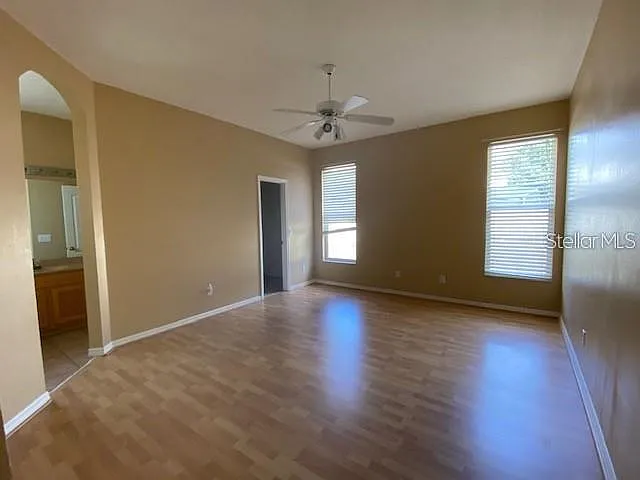 4905 Alavista Dr — Photo 13