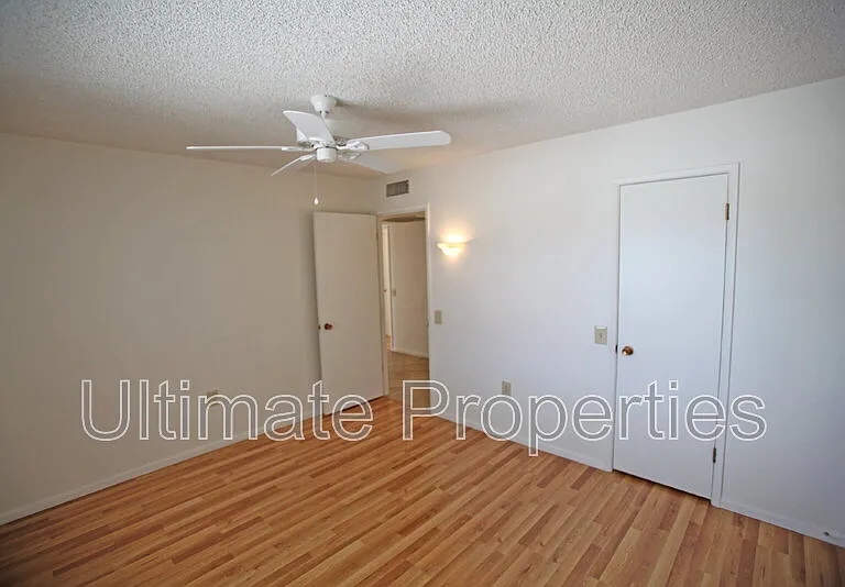 9859 W Emberwood Dr — Photo 11