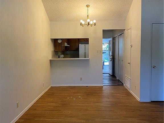4th image of 2211 E Stassney Ln #B
